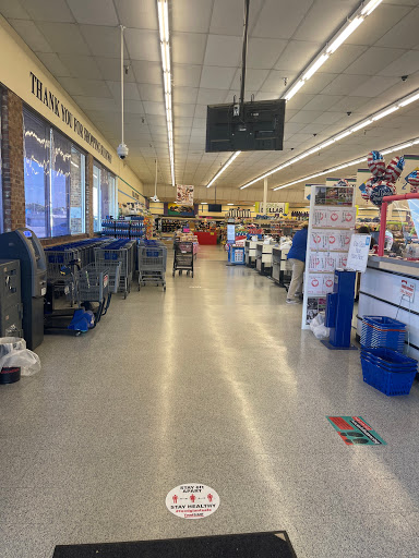 Supermarket «Sureway», reviews and photos, 504 Watson Ln, Henderson, KY 42420, USA