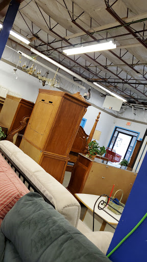 Home Improvement Store «Flower City Habitat ReStore», reviews and photos, 755 Culver Rd, Rochester, NY 14609, USA