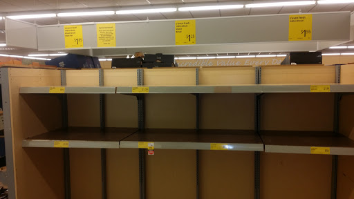 Supermarket «ALDI», reviews and photos, 11100 Cedar Lake Rd, Minnetonka, MN 55305, USA