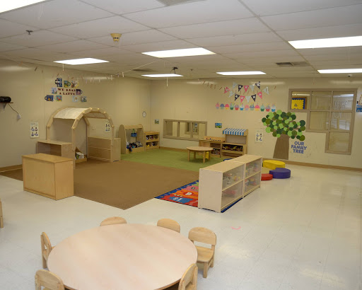 Day Care Center «La Petite Academy of Champaign, IL», reviews and photos, 1713 Broadmoor Dr, Champaign, IL 61821, USA