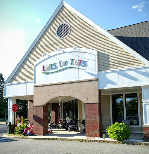 Used Clothing Store «Lots For Tots», reviews and photos, 240 US-1, Falmouth, ME 04105, USA