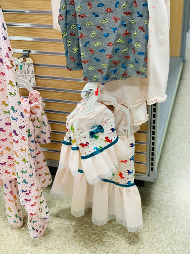 Pet Supply Store «PetSmart», reviews and photos, 190 Rt 10 West, East Hanover, NJ 07936, USA