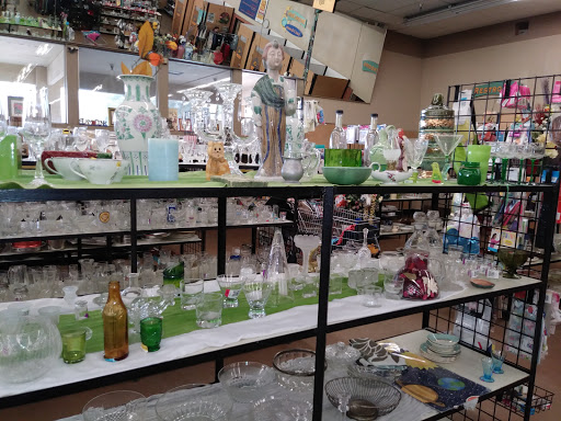 Thrift Store «Thrift Town», reviews and photos, 6328 Fair Oaks Blvd, Carmichael, CA 95608, USA