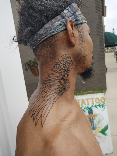 Tattoo Shop «Art & Soul Tattoo And Gallery», reviews and photos, 412 2nd St, New Glarus, WI 53574, USA