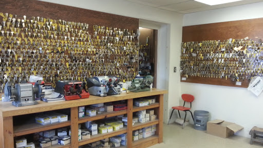 2230 Hickman Rd, Des Moines, IA 50310, USA