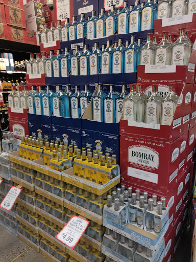 Liquor Store «Liquor Boy Wine and Spirits», reviews and photos, 5620 Cedar Lake Rd, St Louis Park, MN 55416, USA