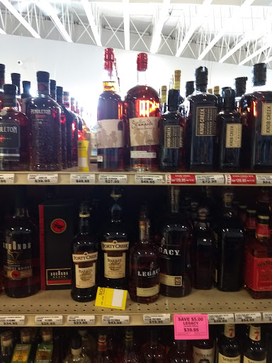 Liquor Store «Santiam Liquor Store», reviews and photos, 2530 Pacific Blvd SE, Albany, OR 97322, USA