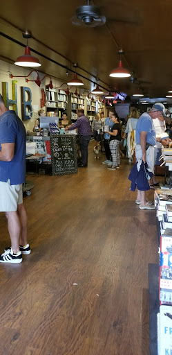 Book Store «Harbor Books», reviews and photos, 20 Main St, Sag Harbor, NY 11963, USA