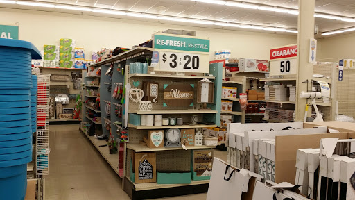 Discount Store «Big Lots», reviews and photos, 11 Robert Smalls Pkwy, Beaufort, SC 29903, USA