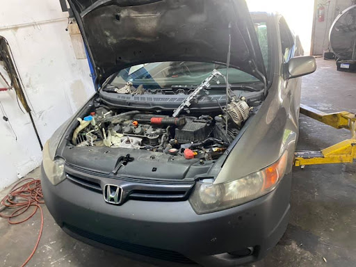 Auto Repair Shop «R&B Auto Repair», reviews and photos, 1880 Starkey Rd, Largo, FL 33771, USA