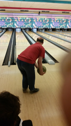 Bowling Alley «Streamwood Bowl», reviews and photos, 1232 E Irving Park Rd, Streamwood, IL 60107, USA