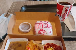 Jollibee image