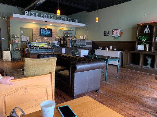 Coffee Shop «Pine Brothers Coffee Company», reviews and photos, 205 S Market St, Scottsboro, AL 35768, USA