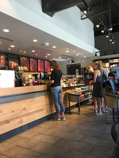 Coffee Shop «Starbucks», reviews and photos, 14 Fenn Rd, Newington, CT 06111, USA