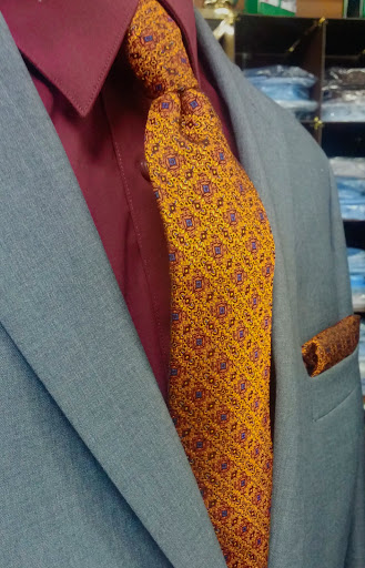 Clothing Store «Price Stores», reviews and photos, 52 S Jefferson St, Dayton, OH 45402, USA