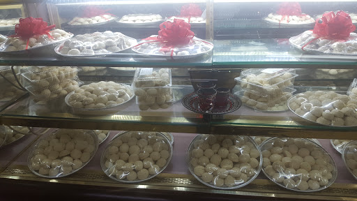 Grocery Store «Al-Amal Bakery & Grocery», reviews and photos, 7289 W 87th St, Bridgeview, IL 60455, USA