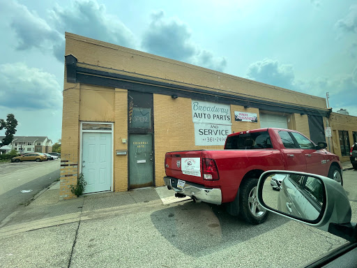 Auto Repair Shop «Broadway Auto Garage», reviews and photos, 6107 Broad St, Pittsburgh, PA 15206, USA