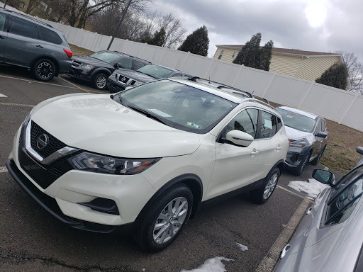 Car Dealer «Colonial Nissan Inc», reviews and photos, 117 Bustleton Pike, Feasterville-Trevose, PA 19053, USA