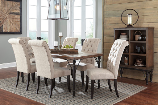 Furniture Store «McGuire Furniture Rental and Sales», reviews and photos, 650 Fee Fee Rd, Maryland Heights, MO 63043, USA