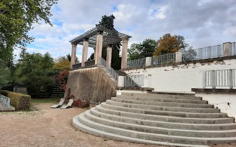 Schloss Park image
