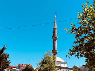 Güzelyurt Merkez Cami