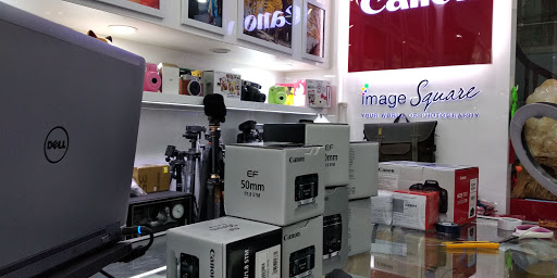 Camera stores Hanoi