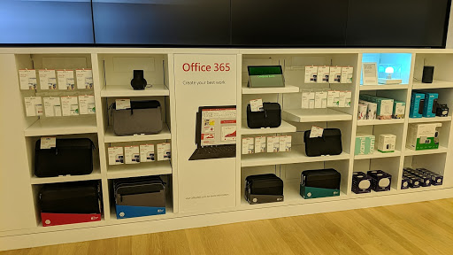 Computer Store «Microsoft Store», reviews and photos, 2855 Stevens Creek Blvd #1135, Santa Clara, CA 95050, USA