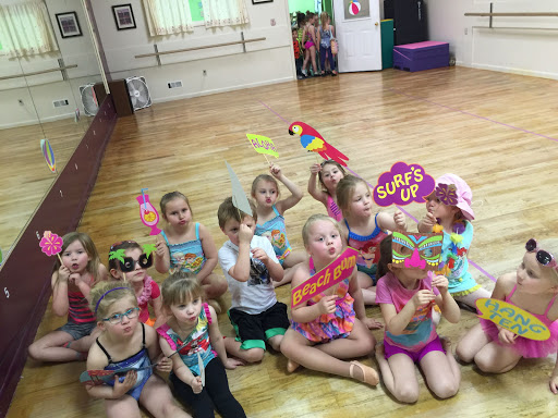 Dance School «Dance Techniques With Cheryl DeLucio», reviews and photos, 1014 E Main St, Richmond, IN 47374, USA