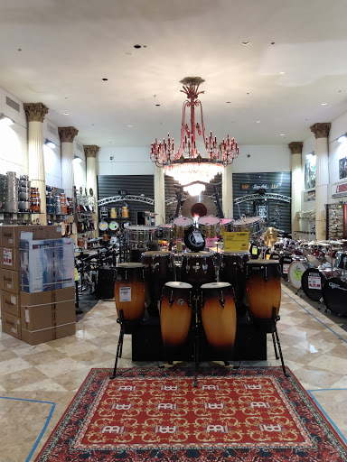 Musical Instrument Store «Sam Ash Music Stores», reviews and photos, 923 N McMullen Booth Rd, Clearwater, FL 33759, USA