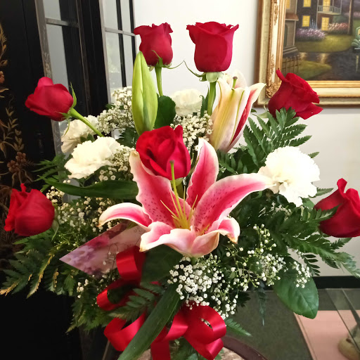 Florist «Rialto Florist», reviews and photos, 114 S Riverside Ave, Rialto, CA 92376, USA