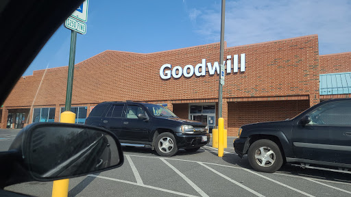 Non-Profit Organization «Walkersville Goodwill Retail Store & Donation Center», reviews and photos, 8425 Woodsboro Pike, Walkersville, MD 21793, USA