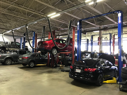 Ford Dealer «Mike Castrucci Ford Sales», reviews and photos, 1020 OH-28, Milford, OH 45150, USA