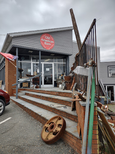 Antique Furniture Store «Old American Barn», reviews and photos, 107 Martinsburg Ave, Gordonsville, VA 22942, USA