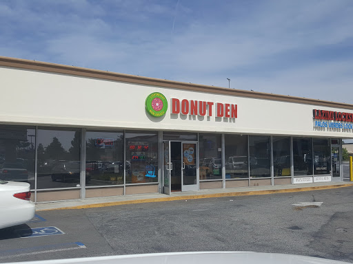 Donut Shop «DONUT DEN», reviews and photos, 4257 Pacific Coast Hwy, Torrance, CA 90505, USA