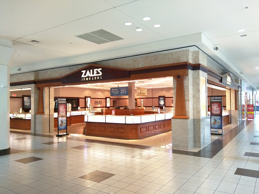 Jewelry Store «Zales - The Diamond Store», reviews and photos, 2401 S Stemmons Fwy, Lewisville, TX 75067, USA