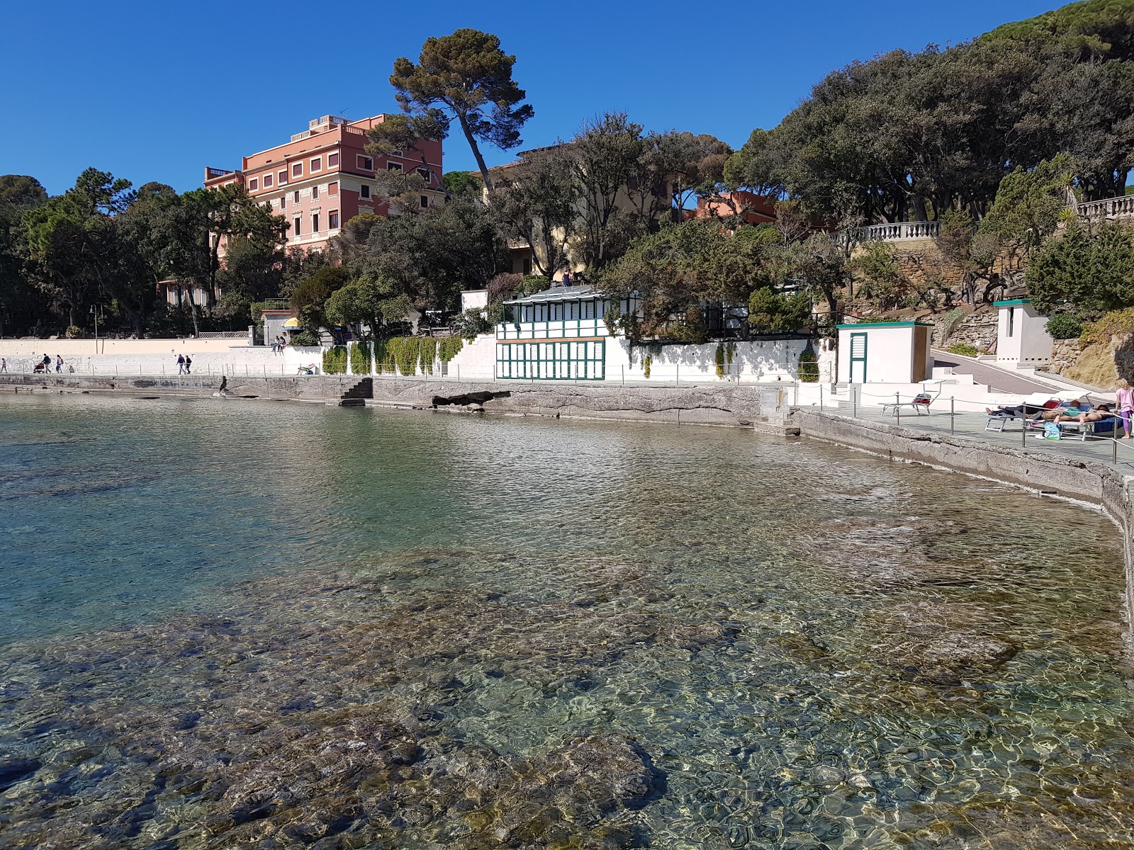 Foto van Castiglioncello Beach - populaire plek onder ontspanningskenners