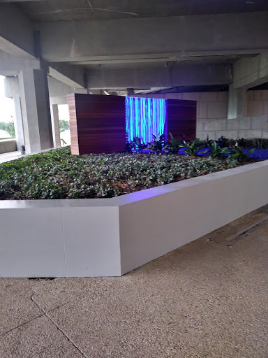 Tourist Attraction «Mandalay Canal Walk at Las Colinas», reviews and photos, 215 Mandalay Canal, Irving, TX 75039, USA