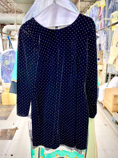 Dry Cleaner «Discount Cleaners», reviews and photos, 1111 W Airport Fwy # 113, Irving, TX 75062, USA