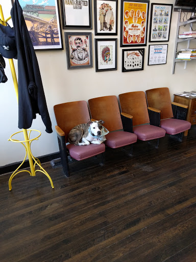 Barber Shop «Handcrafted Barbershop», reviews and photos, 1215 W Grand Ave, Chicago, IL 60642, USA