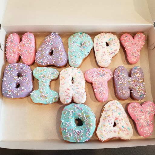 Donut Shop «Spudnuts Donuts», reviews and photos, 8225 Topanga Canyon Blvd, Canoga Park, CA 91304, USA