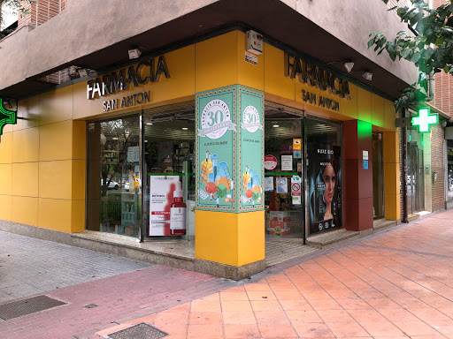 Farmacia San Antón (María Begoña Esquer Germán)