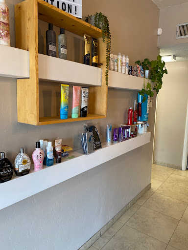 Tanning Salon «BramaSole Tanning & Boutique», reviews and photos, 1228 Willow Creek Rd # 3, Prescott, AZ 86301, USA