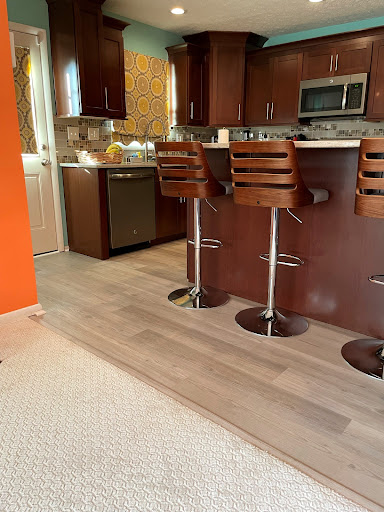 Carpet Store «Carpet Mart», reviews and photos, 9501 Shelbyville Rd, Louisville, KY 40223, USA