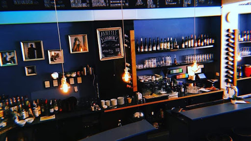Ludwigs Bar & Cafe