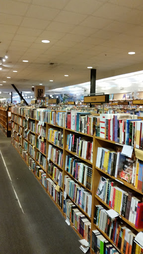 Book Store «Third Place Books», reviews and photos, 17171 Bothell Way NE, Seattle, WA 98155, USA