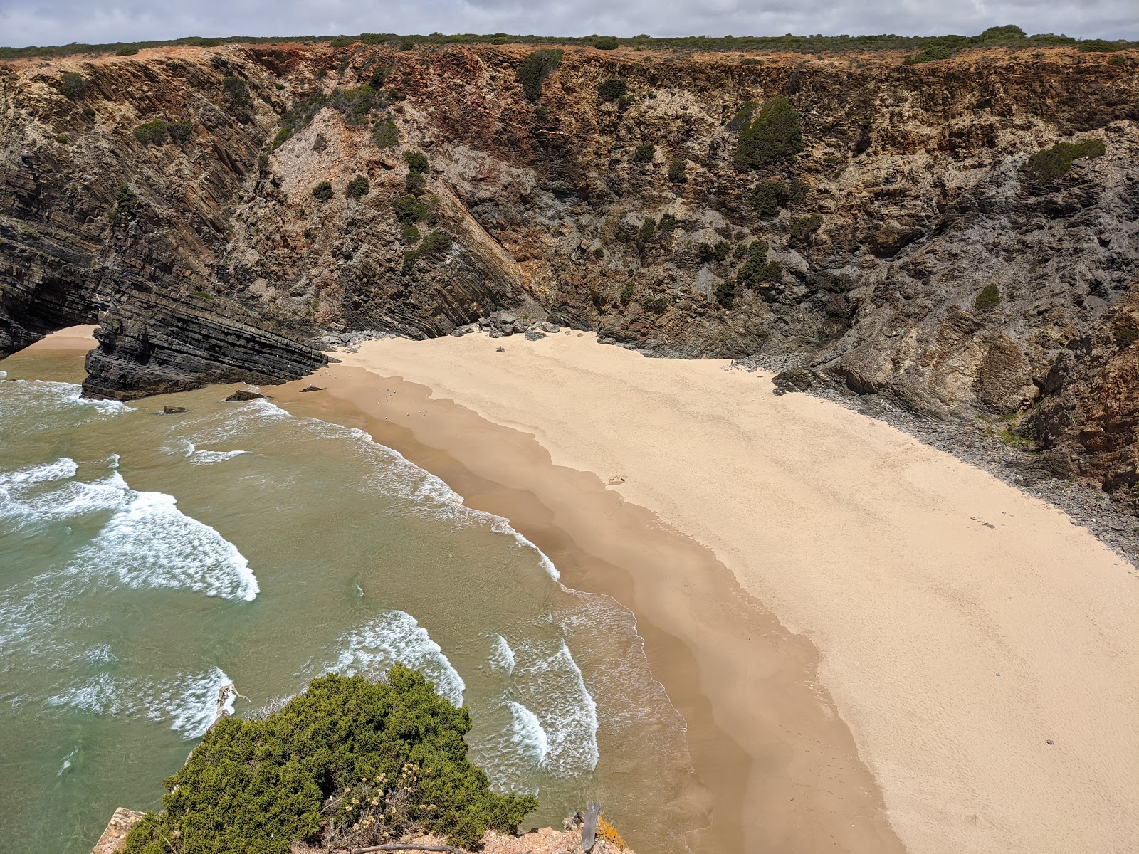 Foto van Praia do Tonel en zijn prachtige landschap
