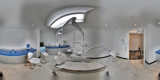 Comments and reviews of Visage Cosmetic Dental Clinic