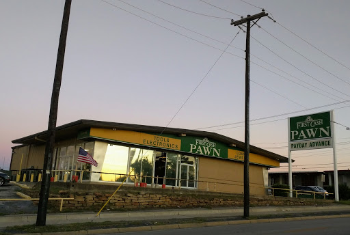 Pawn Shop «First Cash Pawn», reviews and photos, 501 N Collins St, Arlington, TX 76011, USA