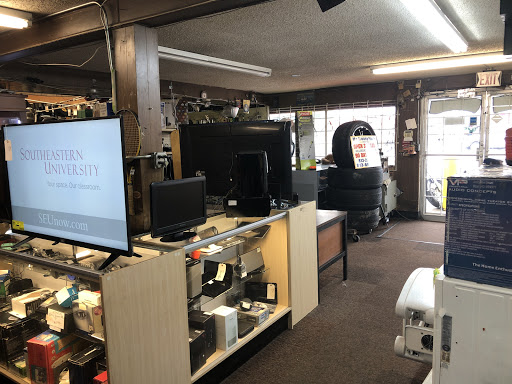 Pawn Shop «Mr Money Pawn & Gun Inc», reviews and photos, 3315 E Hillsborough Ave, Tampa, FL 33610, USA