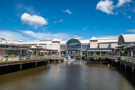 Shopping centre Sunshine Coast